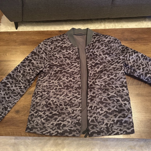 Ermenegildo Zegna Black and Gray Patterned Bomber Jacket